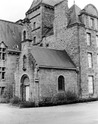 Canihuel - Chapelle du chteau du Bois-Berthelot