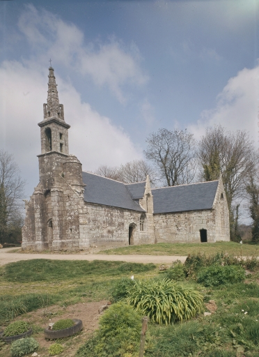 Lanrivain - Chapelle Notre-Dame de Bonne-Nouvelle
