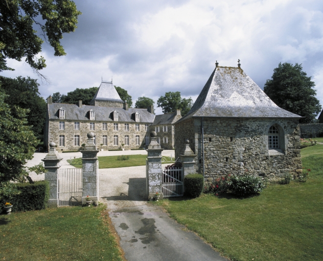 Plestan - Chapelle du château du Val