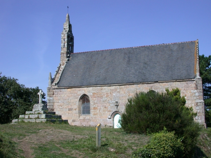 Pleumeur-Bodou - Chapelle Saint-Uzec